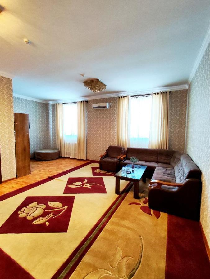 Asem Hotel นูกุส ภายนอก รูปภาพ